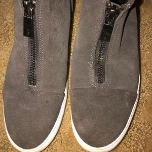 Kenneth Cole sneakers